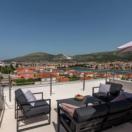 Villa Amazing View