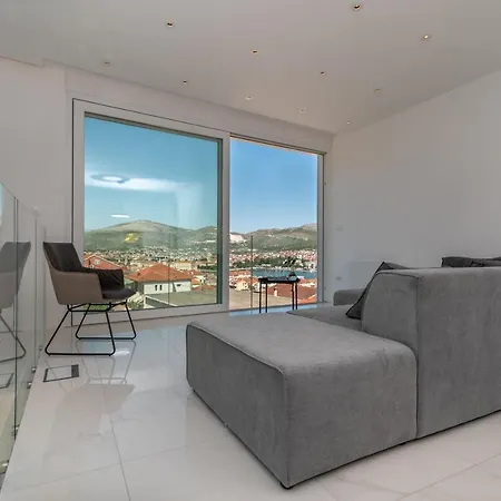 Amazing View Villa