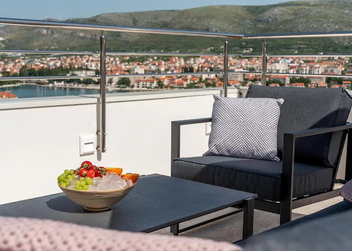 Villa Amazing View